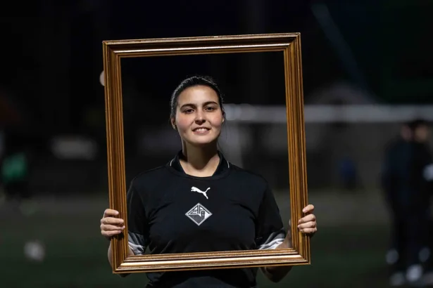 Luana Barata, Académica