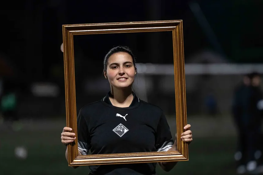 Luana Barata, Académica