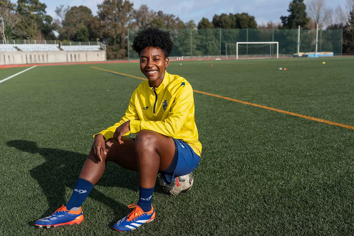 Evy Pereira, Valadares