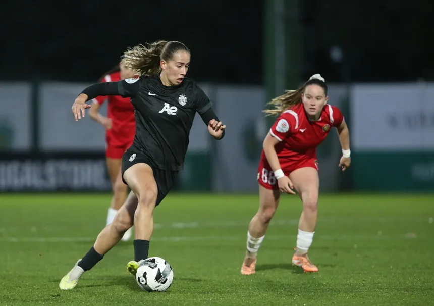 Carolina Santiago, Sporting